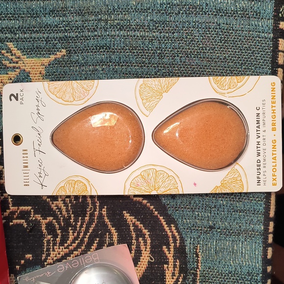 Beauty Care Kit - Picture 9 of 11